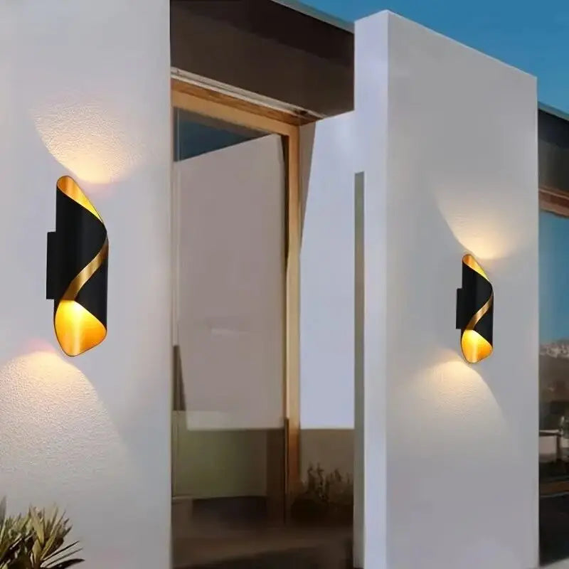 Applique murale extérieure LED IP65 courbée en aluminium – ONDA | Lumylys